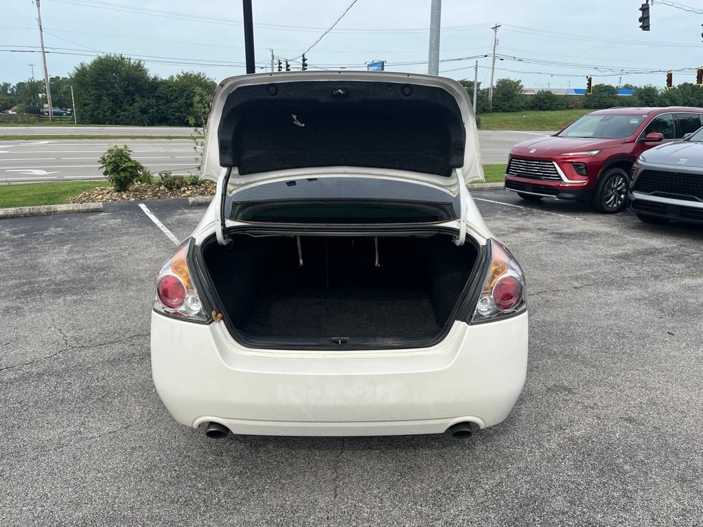 2010 Nissan Altima 3.5 SR