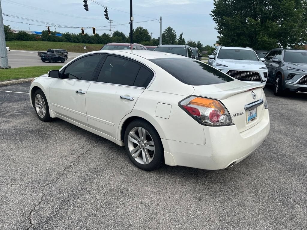 2010 Nissan Altima 3.5 SR