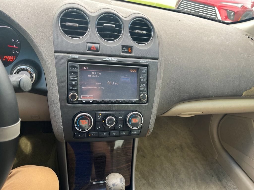 2010 Nissan Altima 3.5 SR