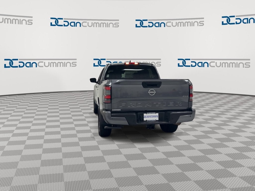 2025 Nissan Frontier SV