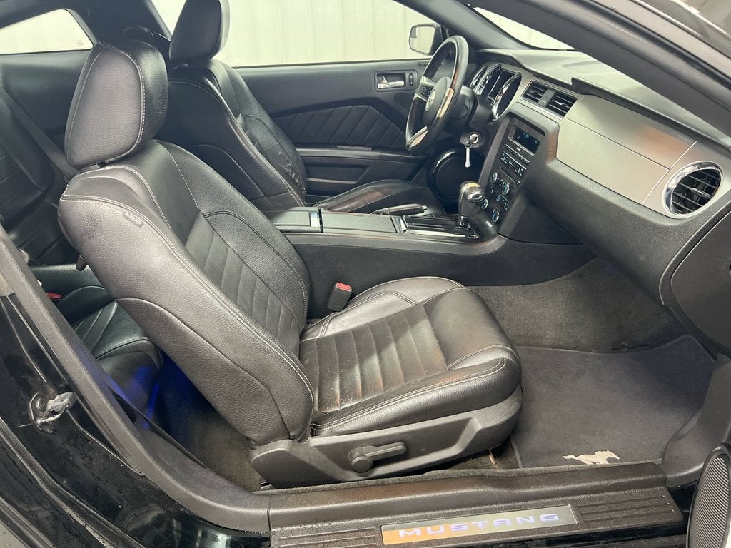 2012 Ford Mustang V6 Premium