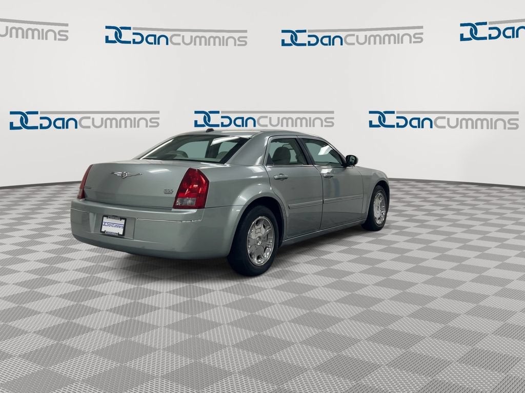 2005 Chrysler 300 300 Touring