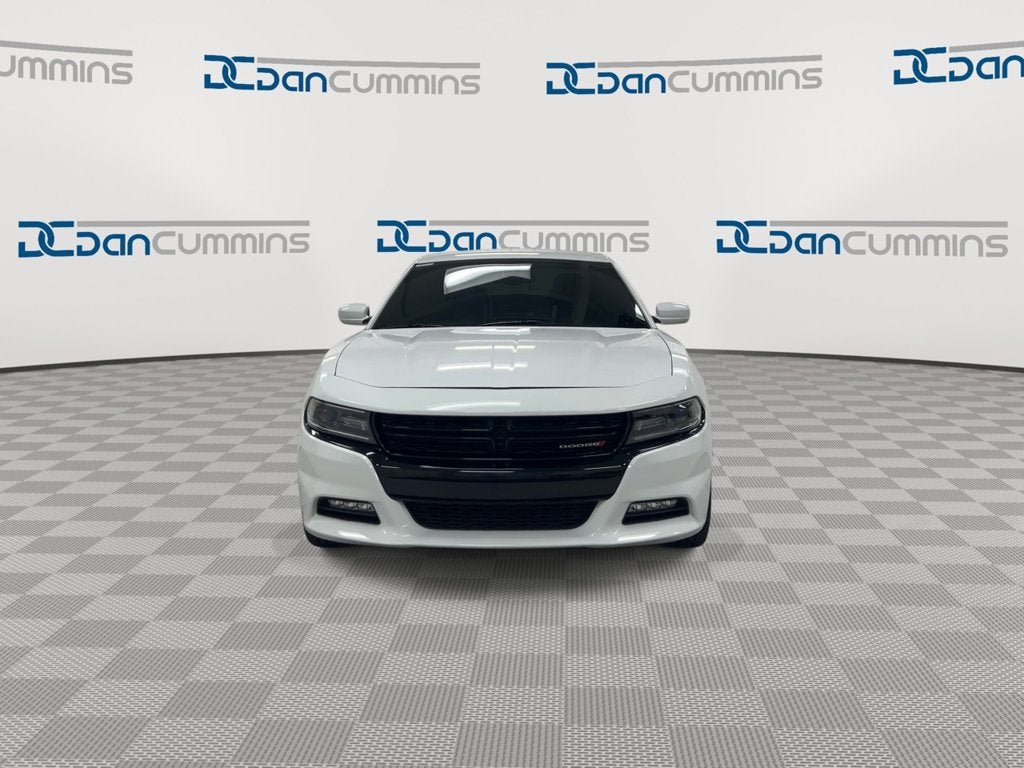 2015 Dodge Charger SXT