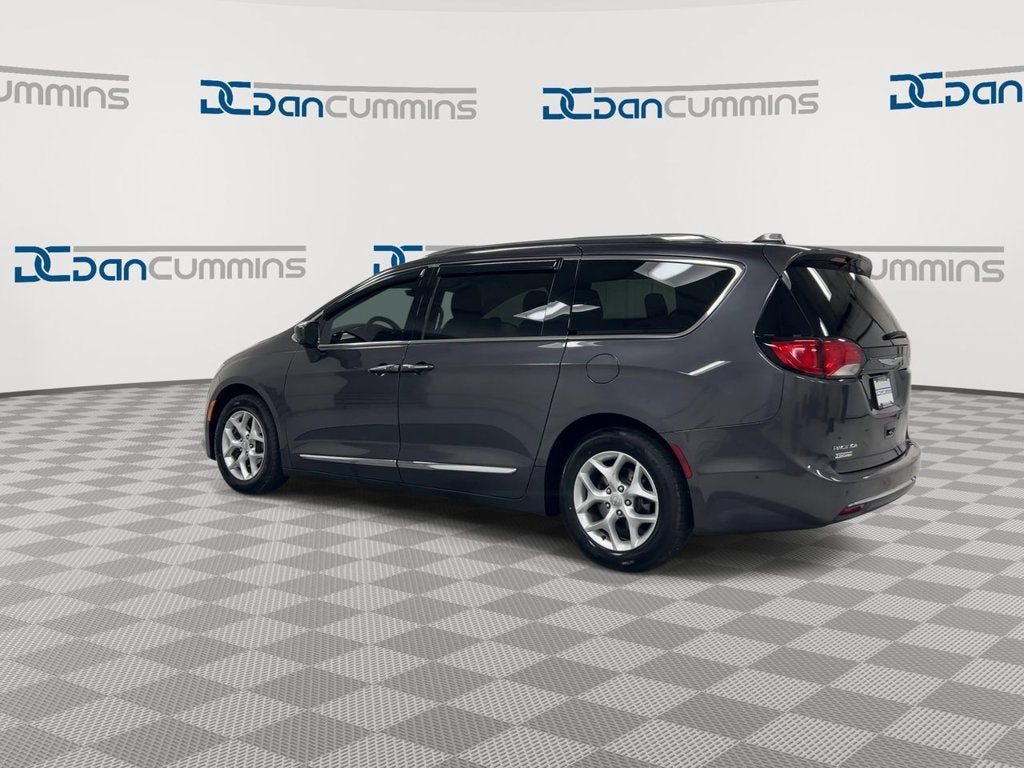 2018 Chrysler Pacifica Touring L Plus