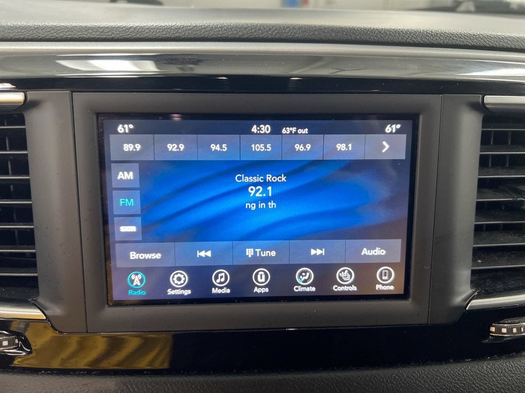 2020 Chrysler Pacifica Touring