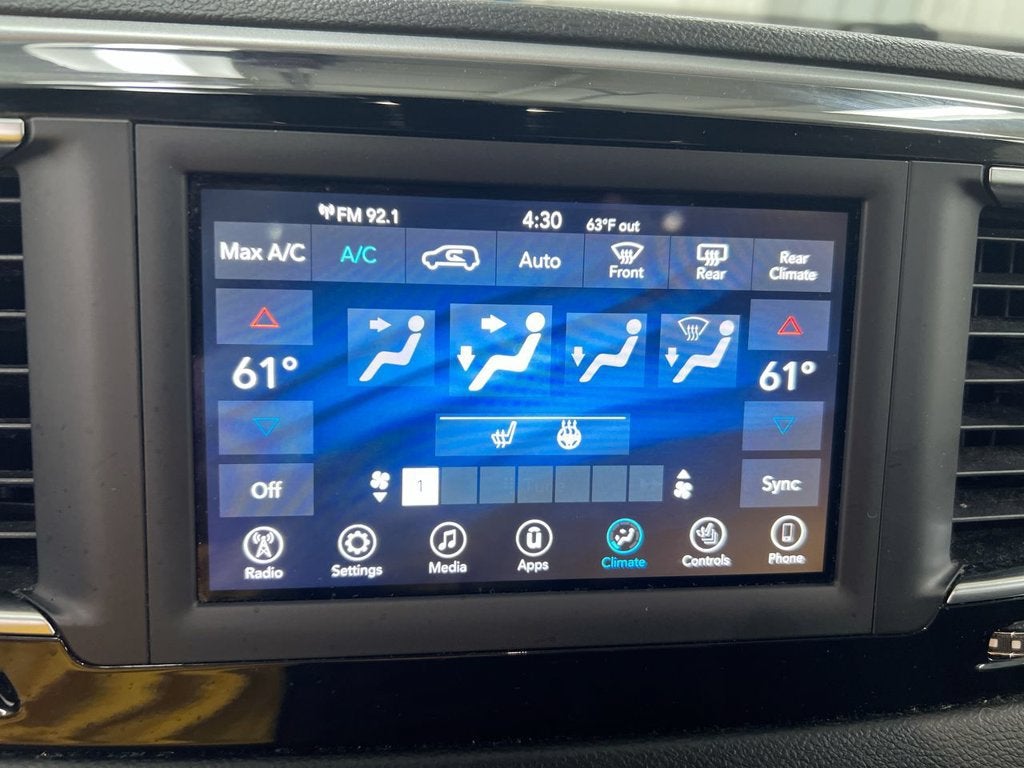 2020 Chrysler Pacifica Touring