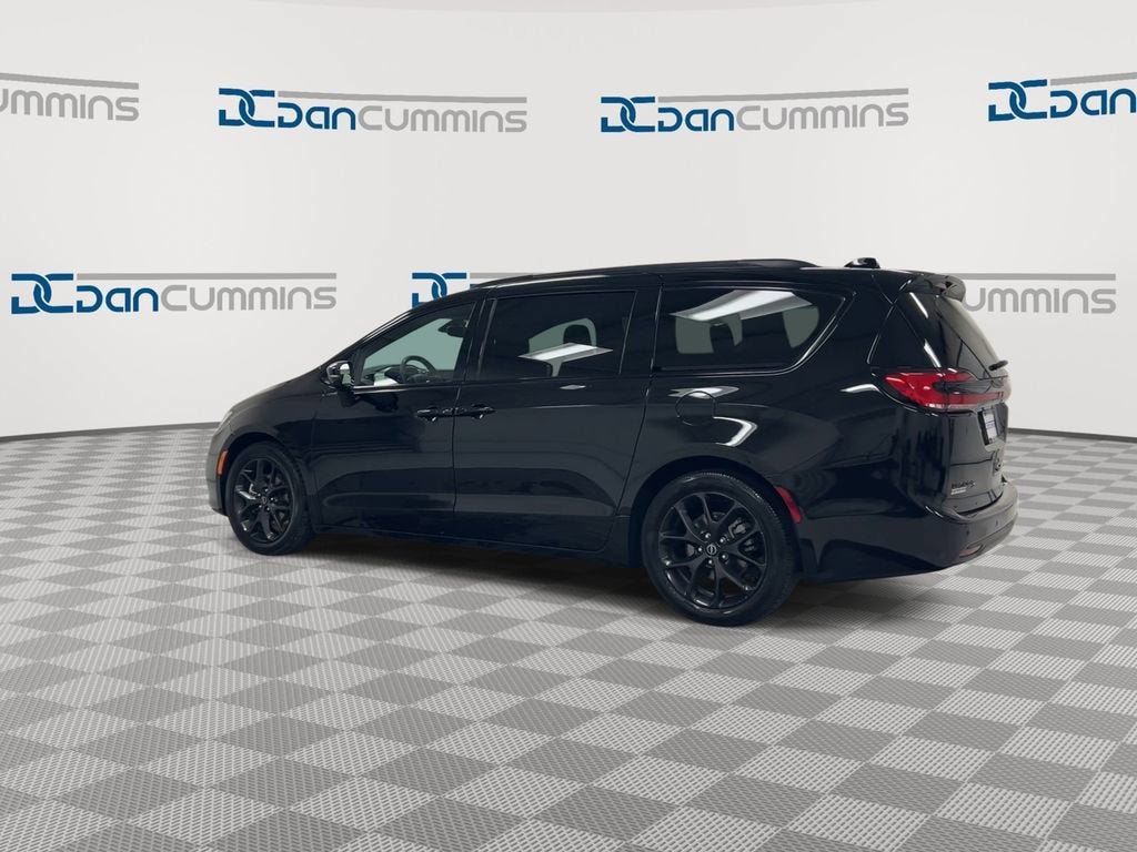 2025 Chrysler Pacifica Limited