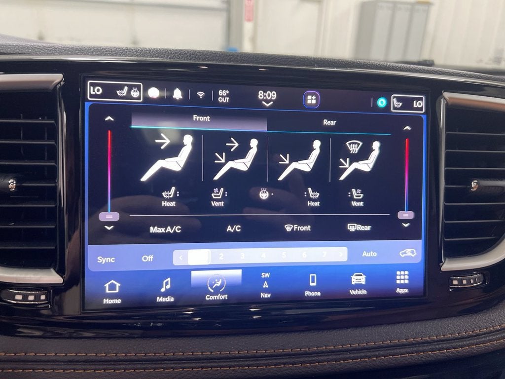 2023 Chrysler Pacifica Pinnacle