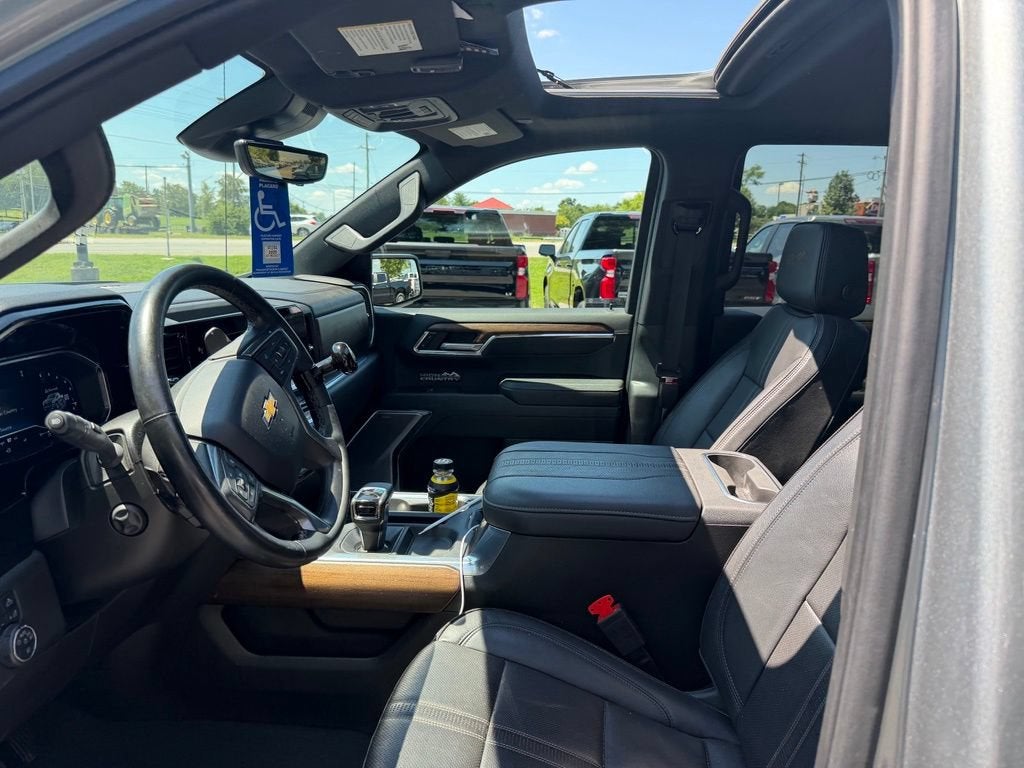 2023 Chevrolet Silverado 1500 High Country
