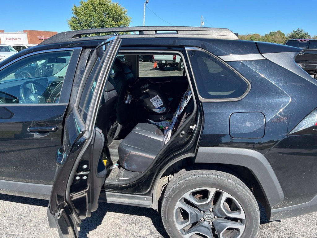 2020 Toyota RAV4 Adventure
