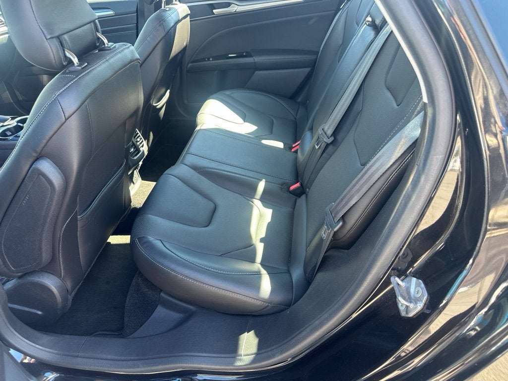 2015 Ford Fusion Titanium Hybrid