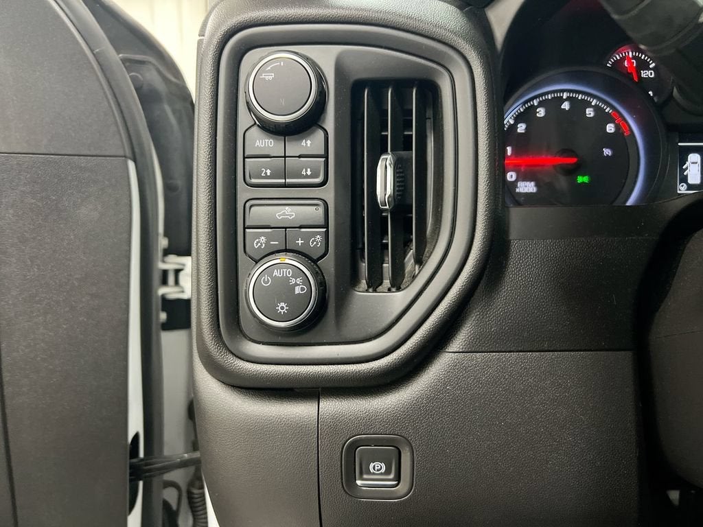 2019 Chevrolet Silverado 1500 Custom Trail Boss