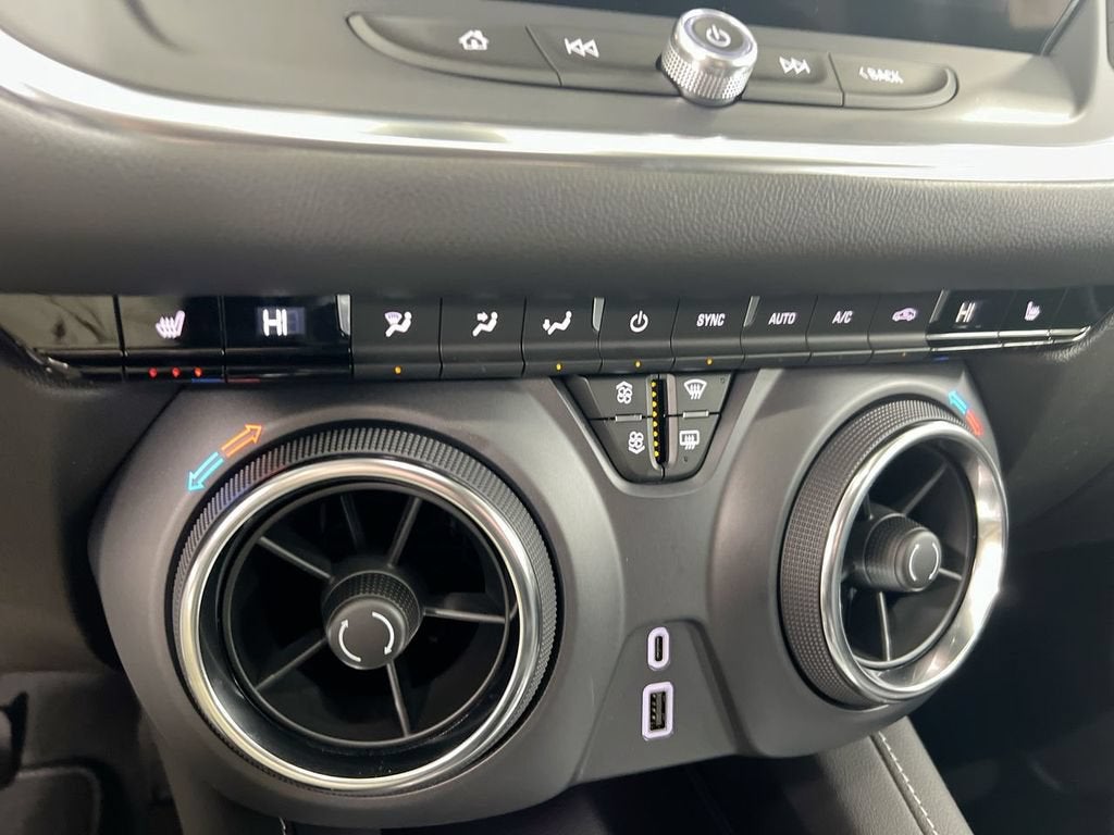 2025 Chevrolet Blazer 2LT