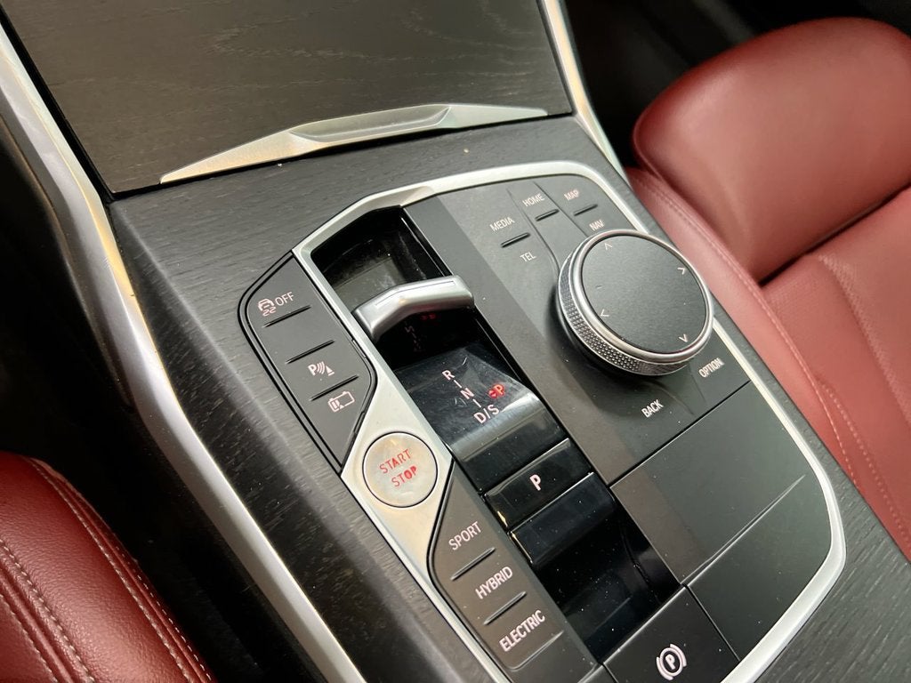 2023 BMW 3 Series 330e