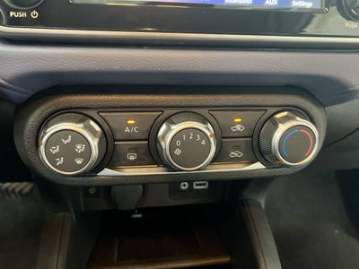 2024 Nissan Versa SV