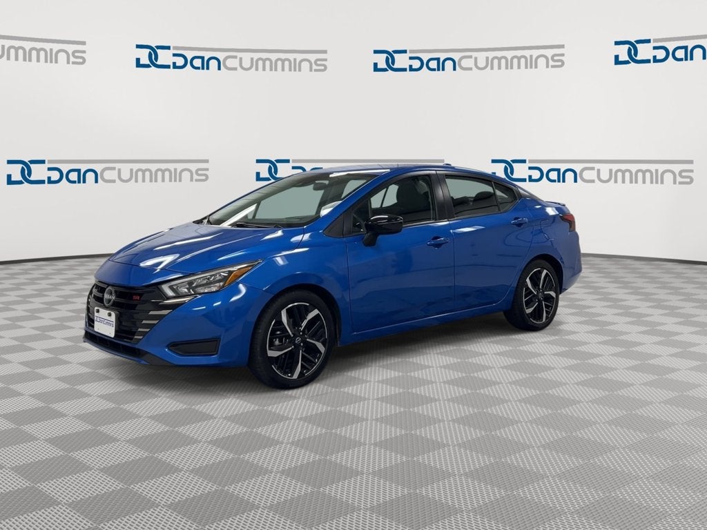 2024 Nissan Versa SR