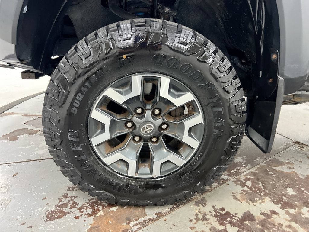 2018 Toyota Tacoma SR