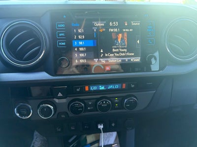 2017 Toyota Tacoma SR5