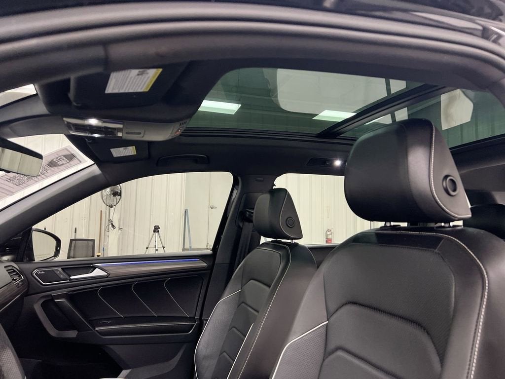 2022 Volkswagen Tiguan SEL R-Line