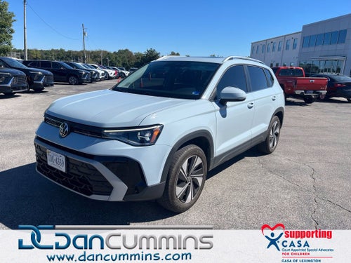 2025 Volkswagen Taos SE