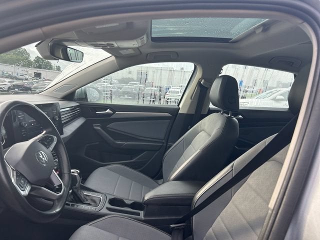 2025 Volkswagen Jetta SE