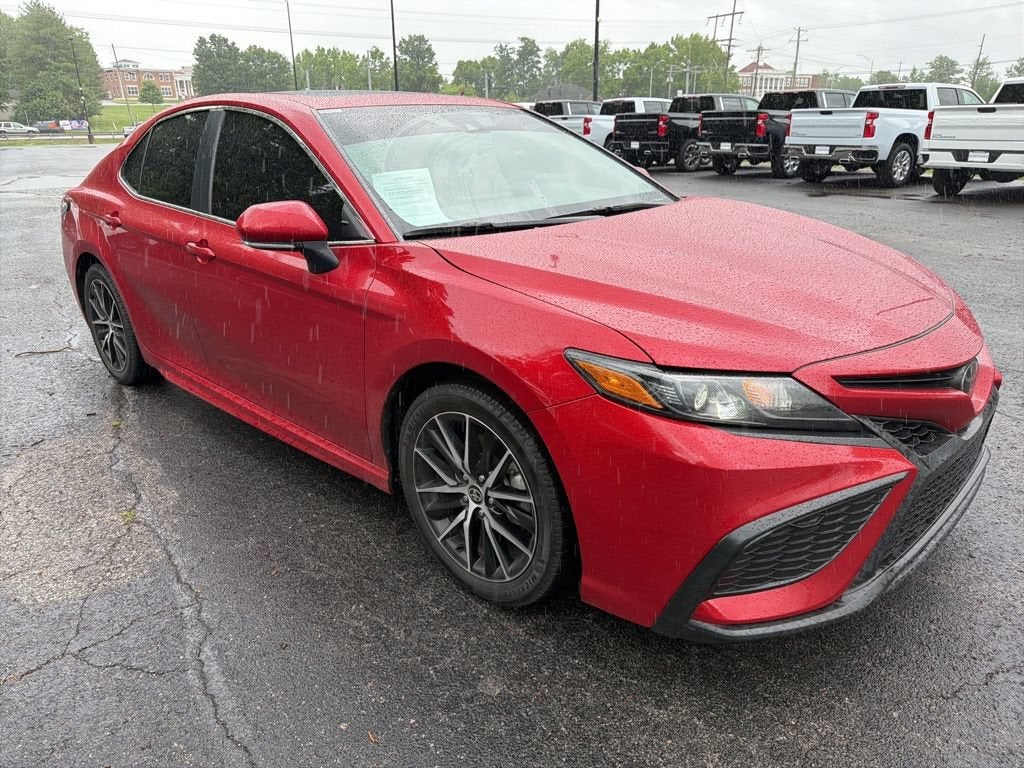 2024 Toyota Camry SE