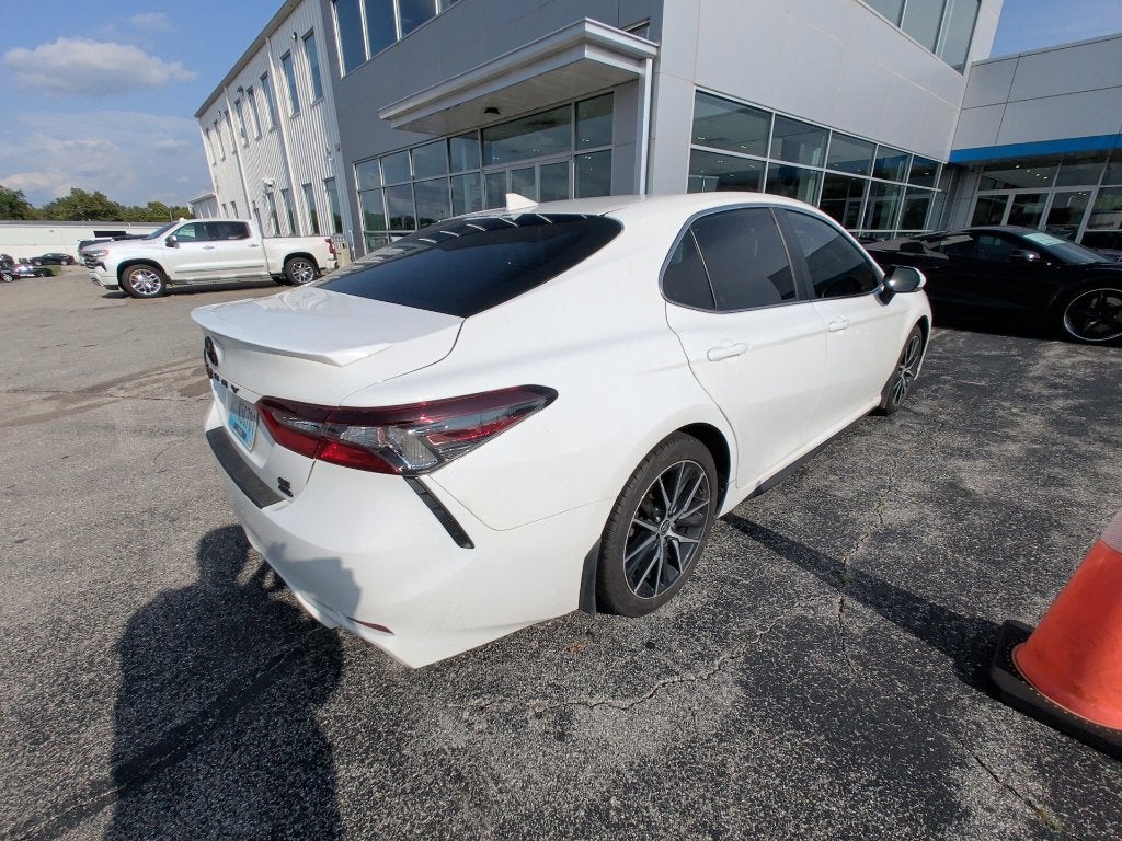 2024 Toyota Camry SE