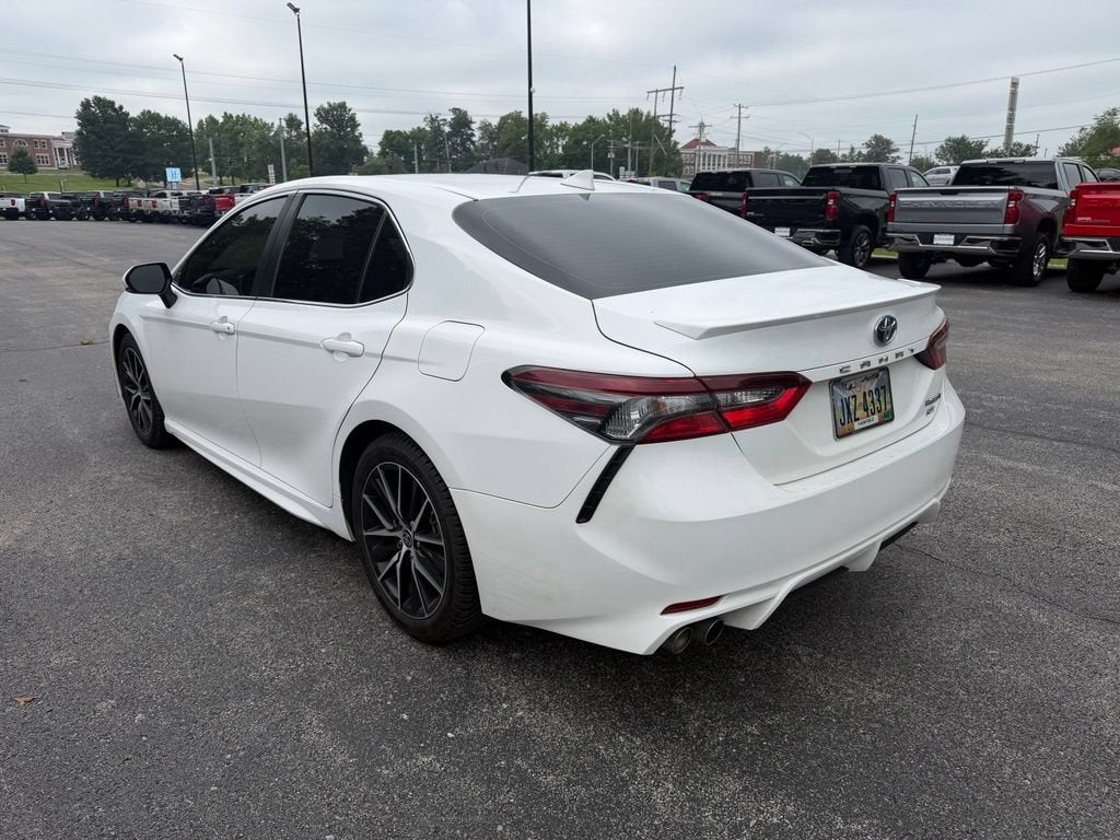 2023 Toyota Camry Hybrid SE