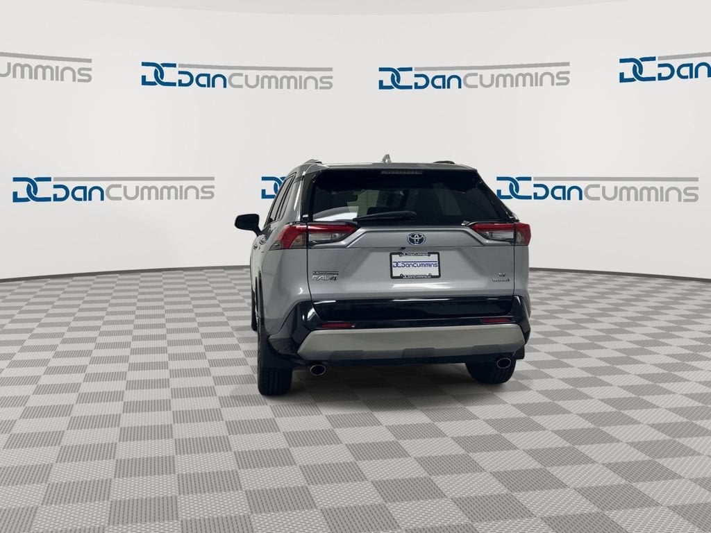 2024 Toyota RAV4 Hybrid SE