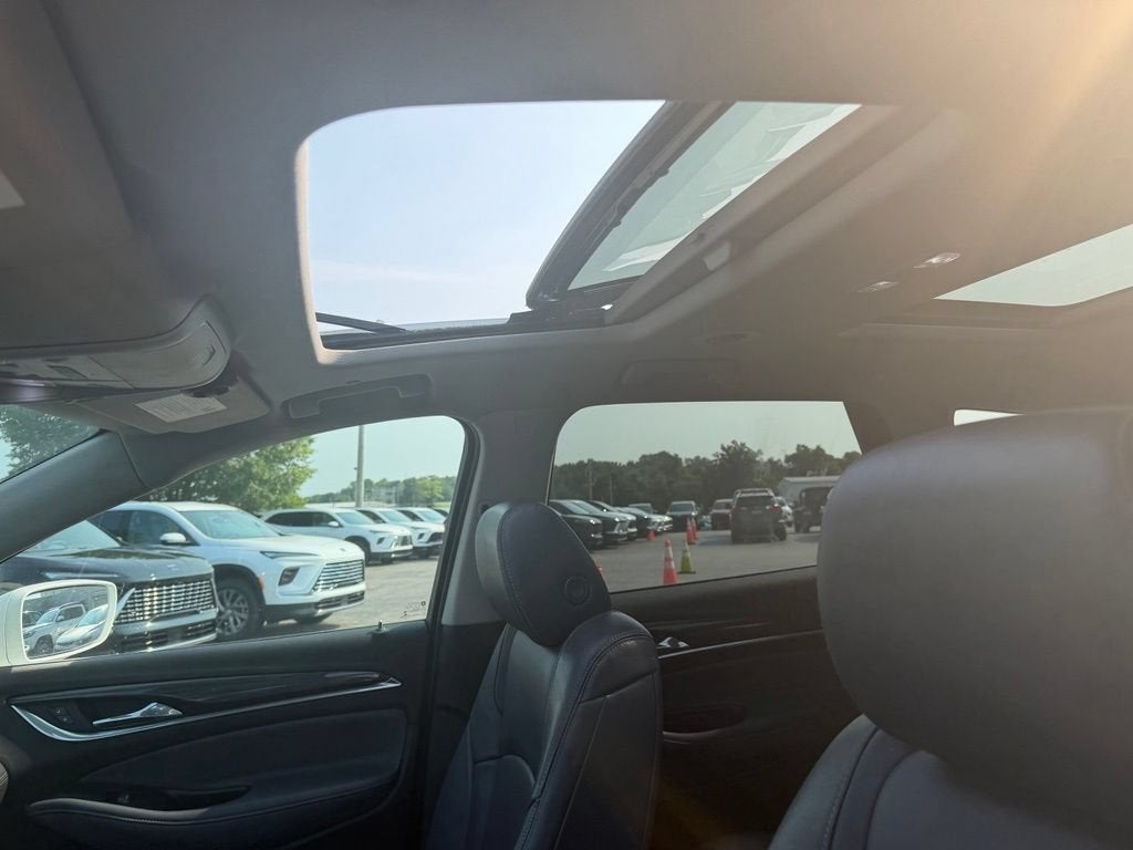 2020 Buick Enclave Essence