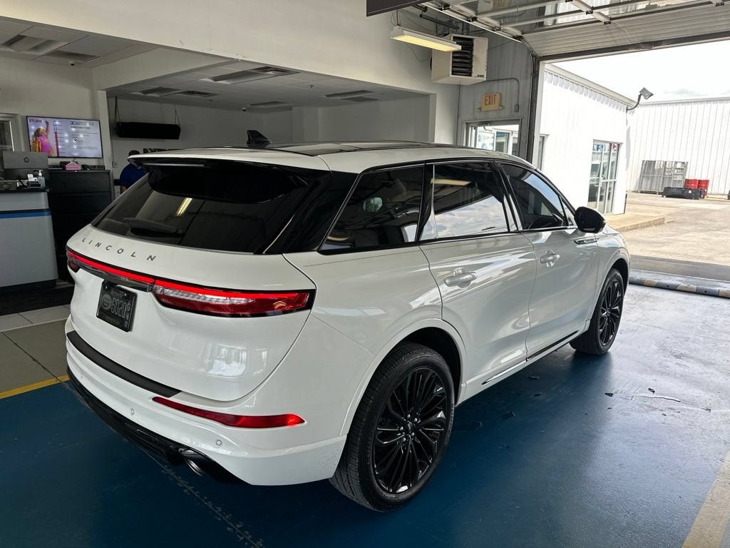 2023 Lincoln Corsair Standard