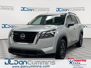 2023 Nissan Pathfinder SV