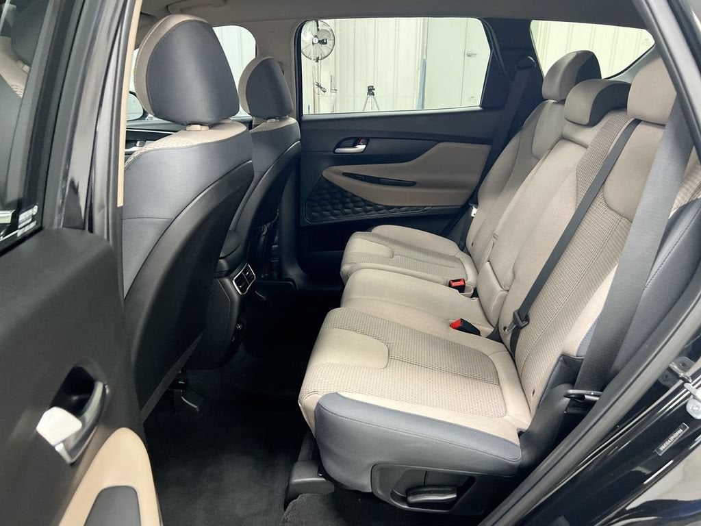 2023 Hyundai Santa Fe SE