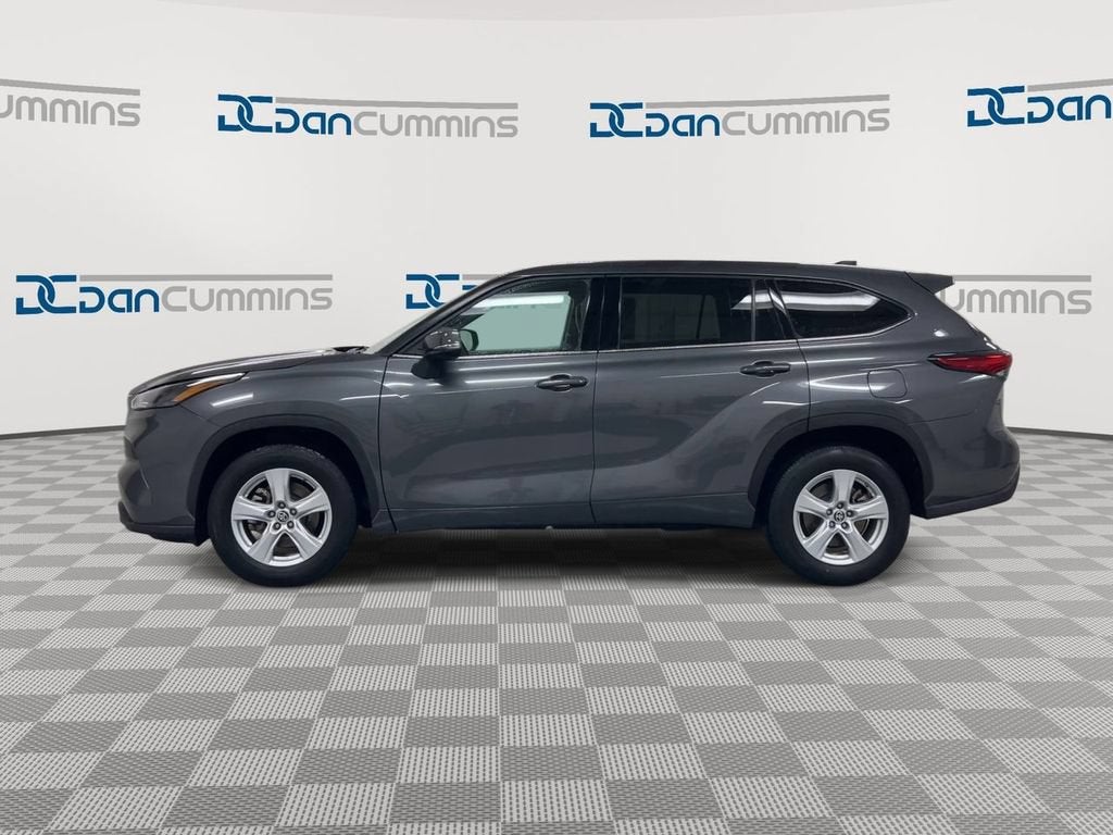 2022 Toyota Highlander L