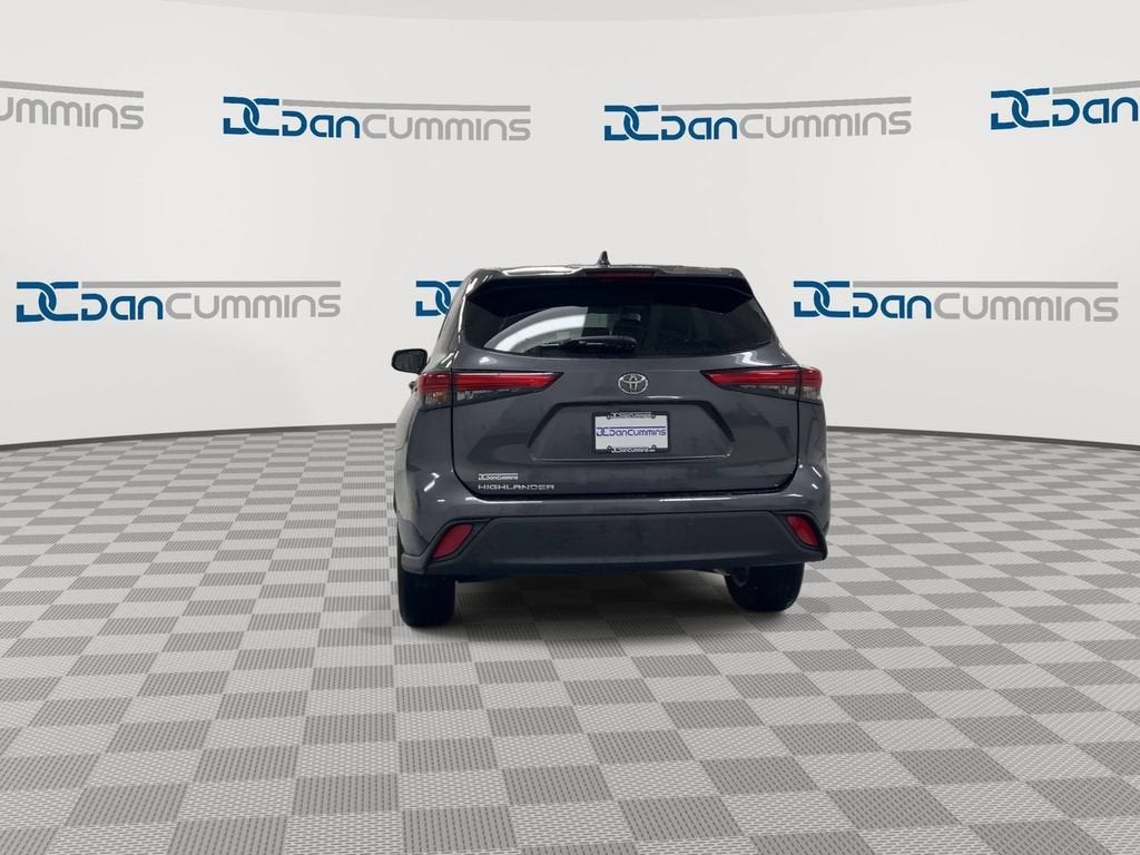 2022 Toyota Highlander L