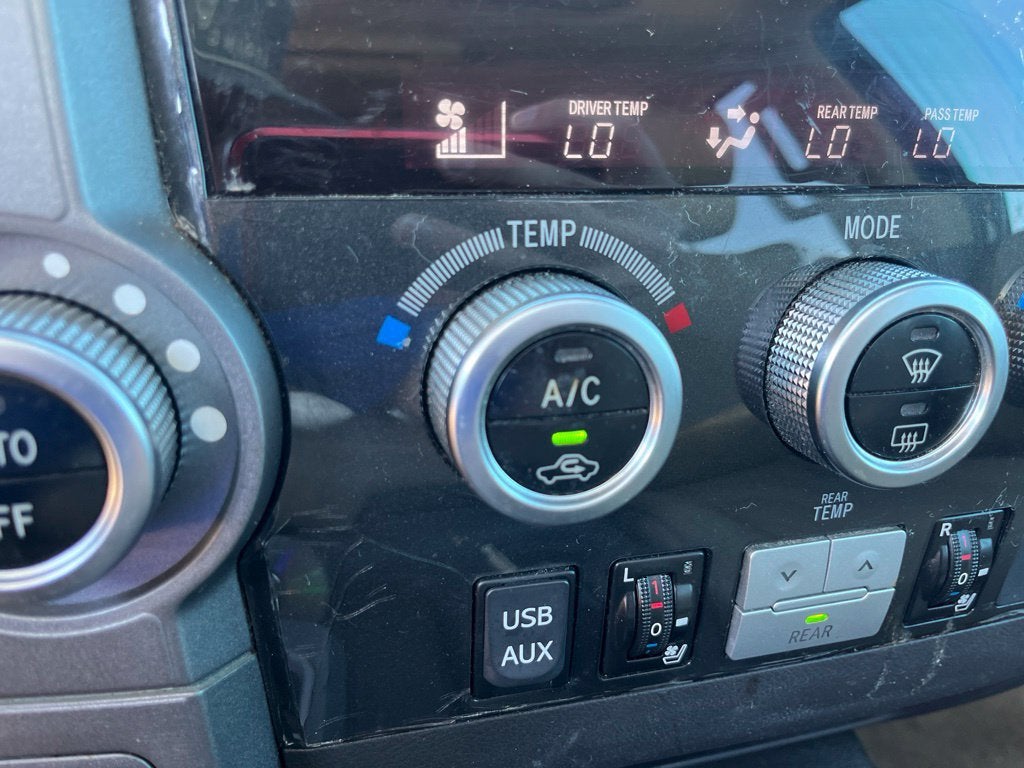 2011 Toyota Sequoia Platinum