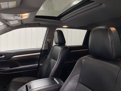 2018 Toyota Highlander SE