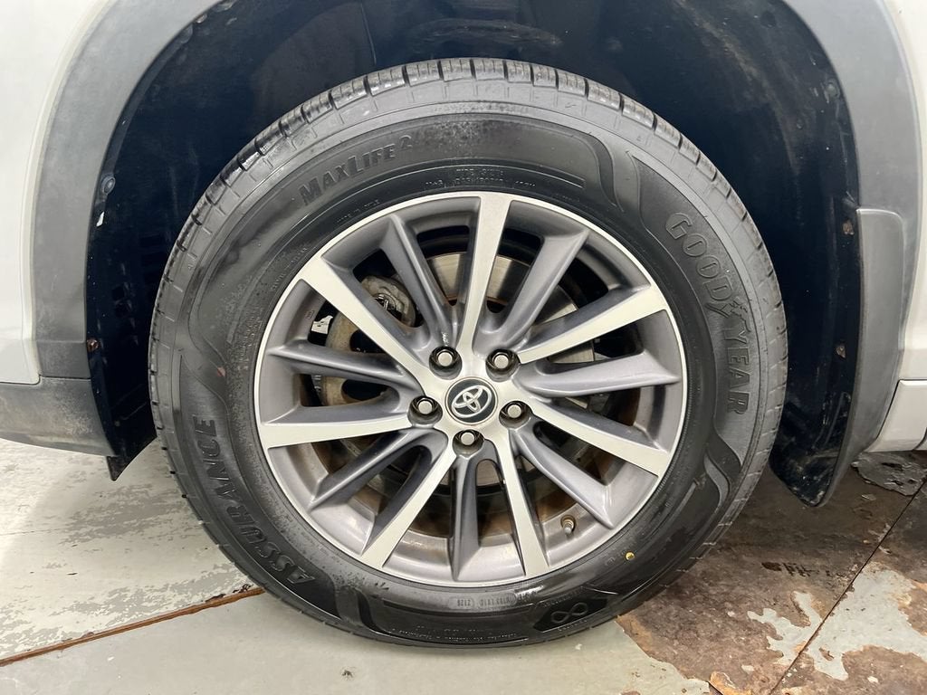 2018 Toyota Highlander SE