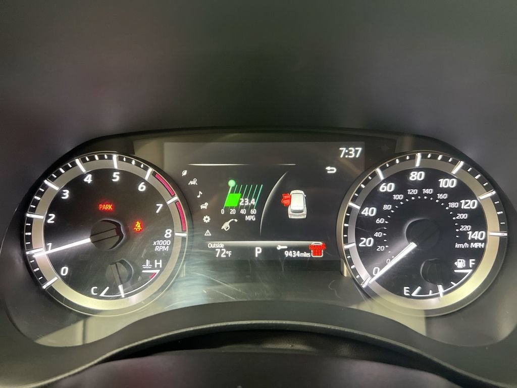 2025 Toyota Highlander LE