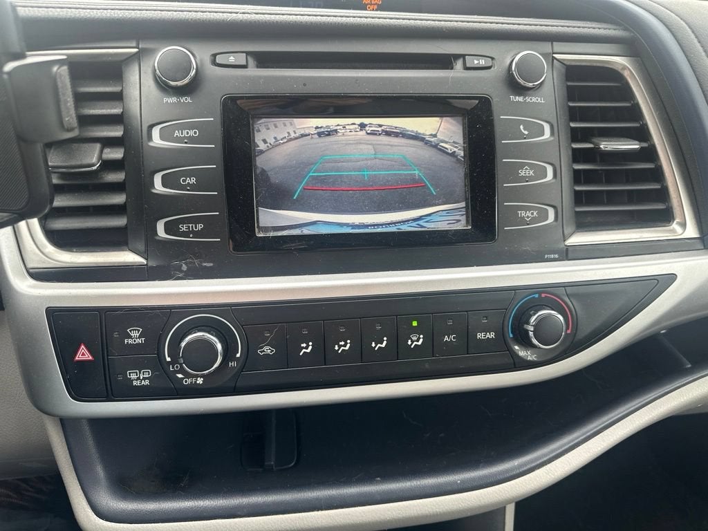 2019 Toyota Highlander LE