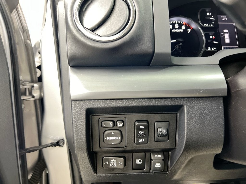 2018 Toyota Tundra 4WD SR5
