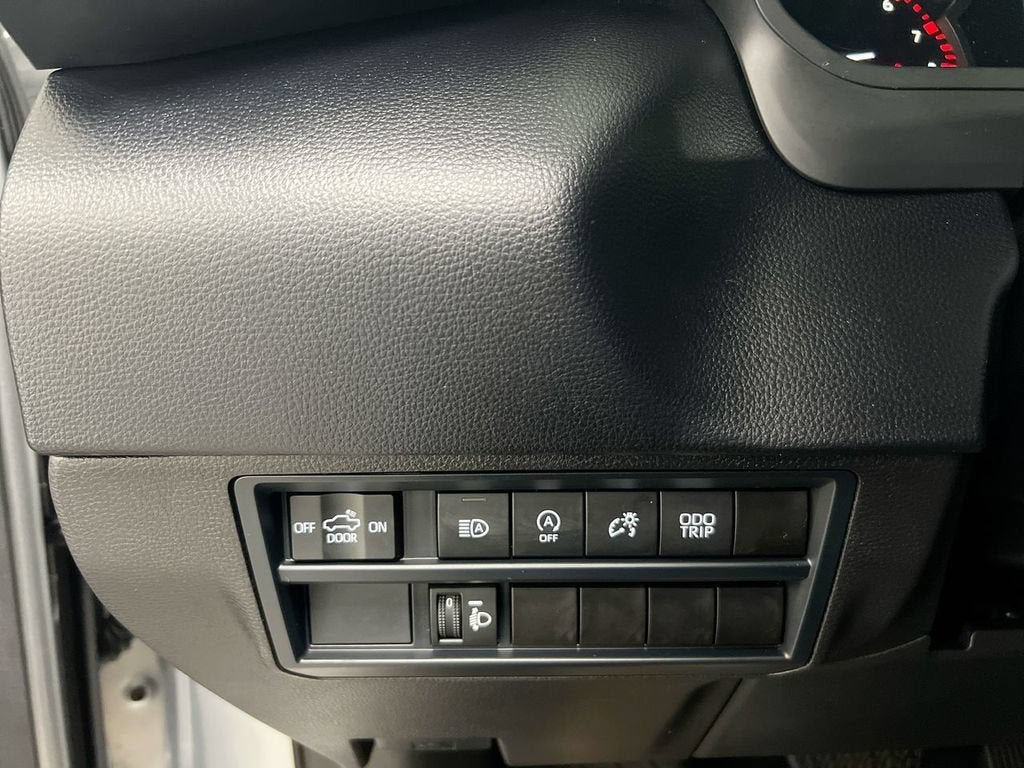 2025 Toyota Tundra 4WD SR