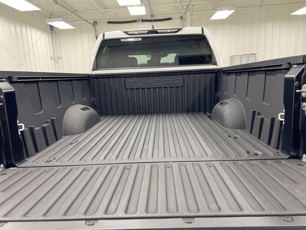 2024 Toyota Tundra 4WD SR5