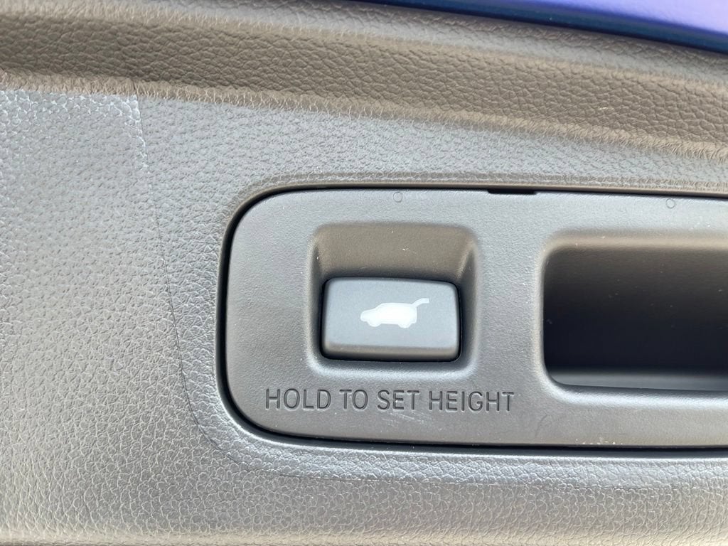 2025 Honda CR-V HYBRID Base