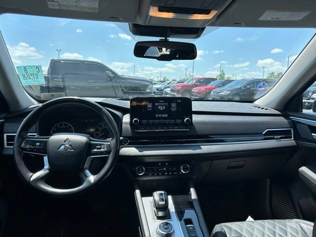 2022 Mitsubishi Outlander SEL
