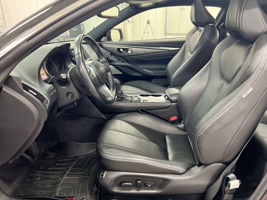 2018 INFINITI Q60 3.0t LUXE