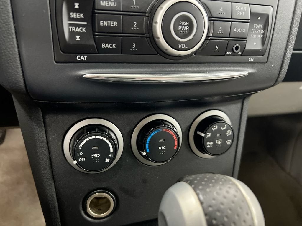 2013 Nissan Rogue S