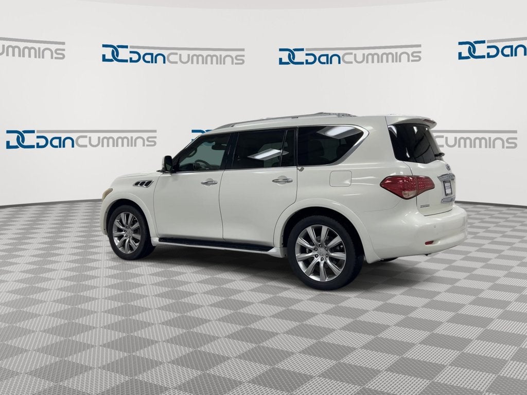 2011 INFINITI QX56 7-passenger