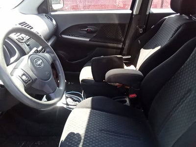 2014 Scion xD Base
