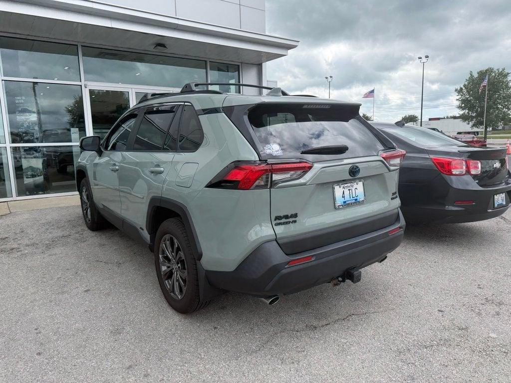 2022 Toyota RAV4 Hybrid XLE Premium